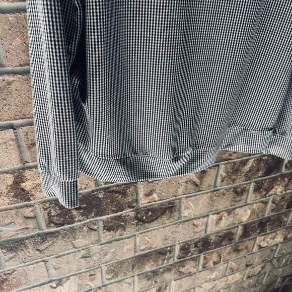 Vintage Black and White Checkered Sweater - Picture 7 of 8